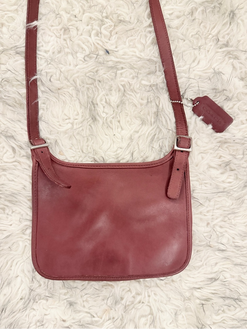 Vintage Coach ‘Mini Hippie’ Bag - Maroon - Picture 2 of 4